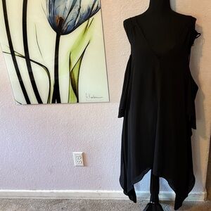 New cold shoulder dress size medium